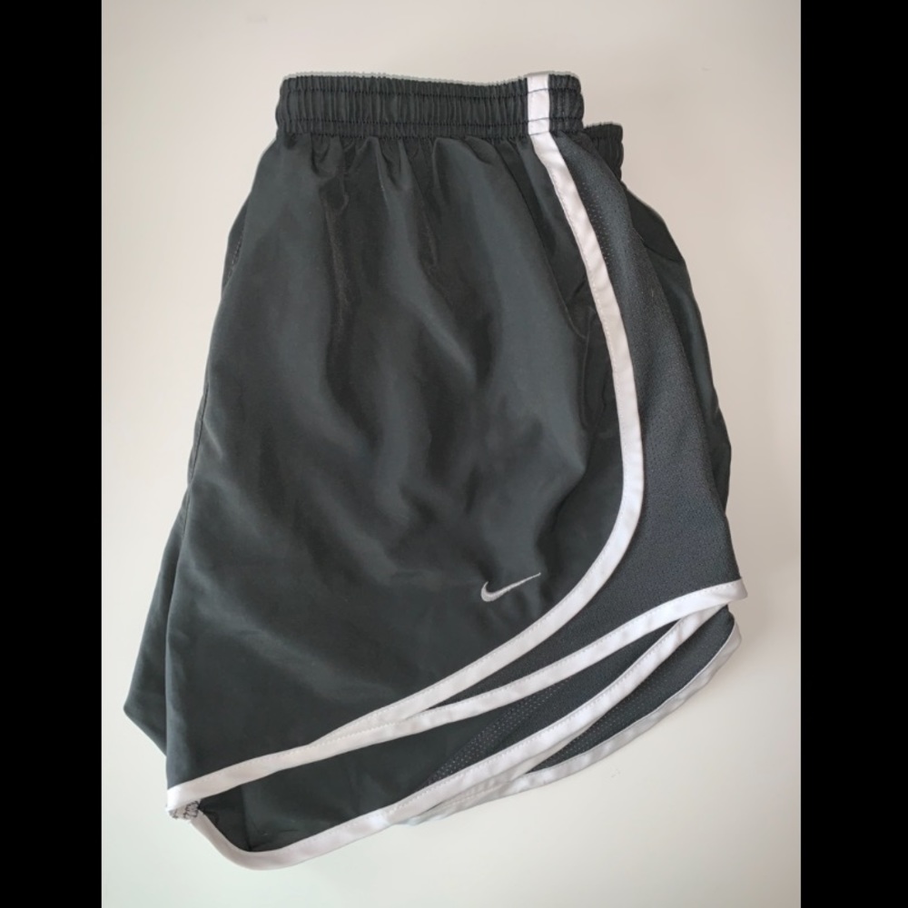Nike Activewear Women’s shorts
